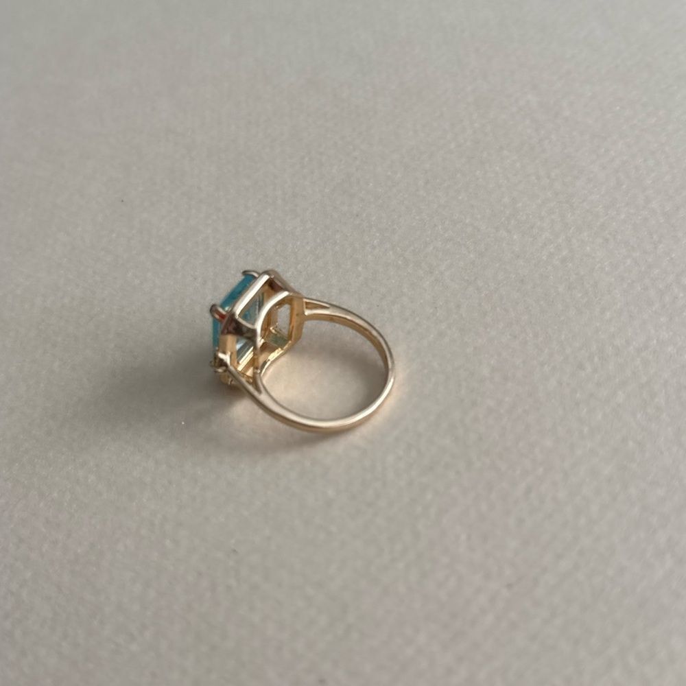Elegant Blue and Gold Ring - Picture 4 of 4